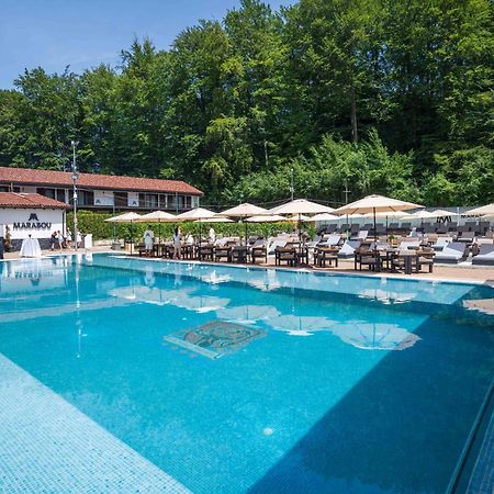 Marabou Resort Брашов Экстерьер фото