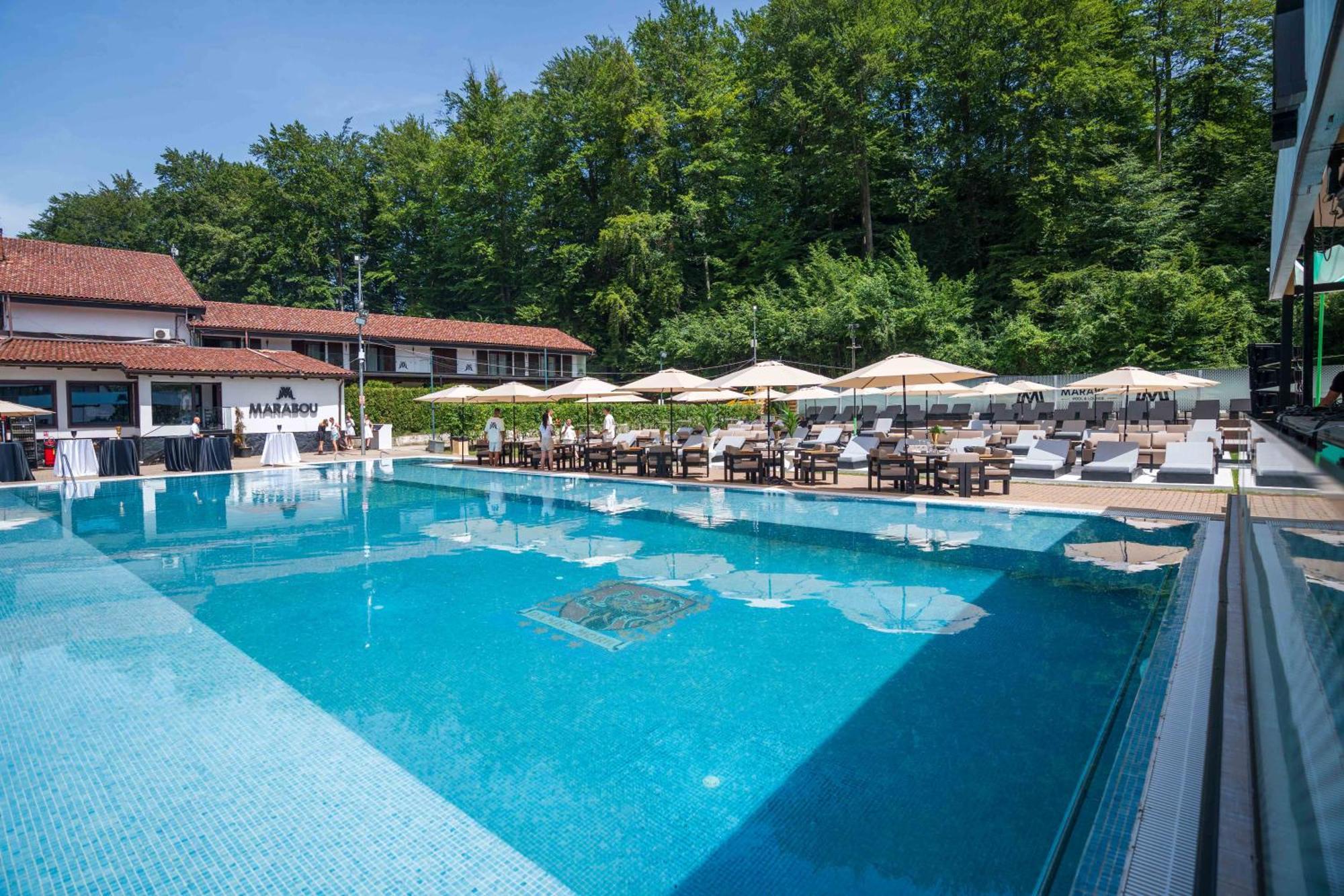 Marabou Resort Брашов Экстерьер фото